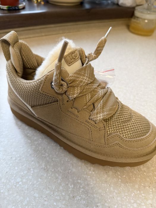 Кросівки Ugg нові 35 розмір