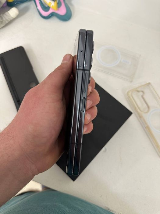 Samsung galaxy fold 5 1tb