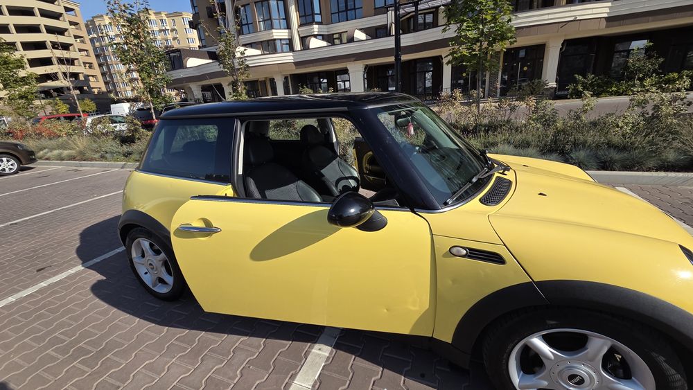 Продам Mini Cooper R50