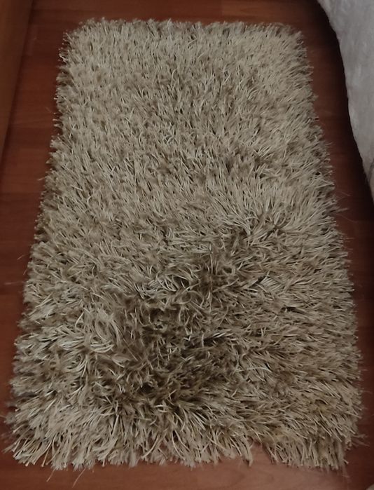 Trio de tapetões de quarto