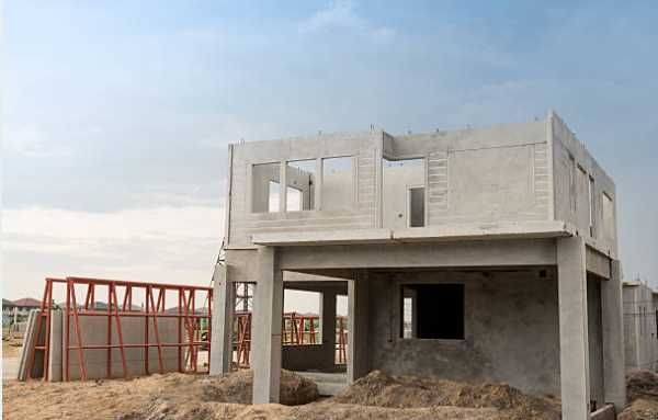 Remodelações e construção chave na mão com orçamentos gratuitos.