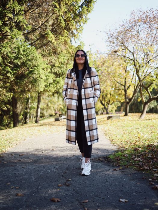 Пальто жіноче стан чудовий