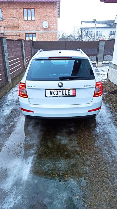 Свіжо пригнана шкода Октавія а7