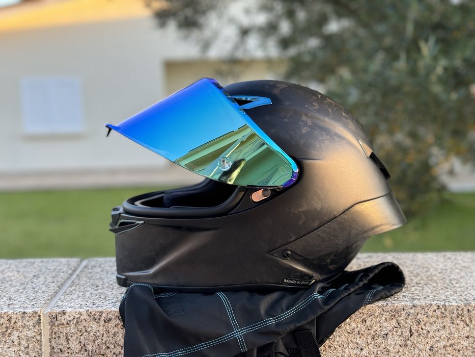 Capacete AGV Pista GP RR Futuro Carbonio Forgiato - Tamanho MS