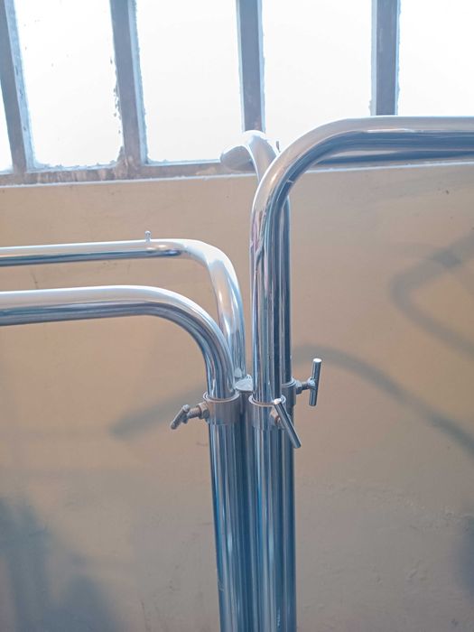 Charriot expositor arara de loja