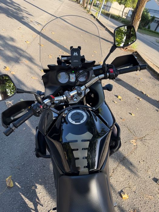 Suzuki V Strom 650 Como nova