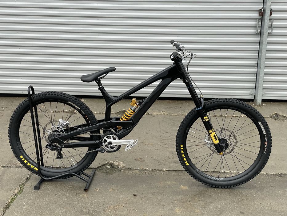 Rower Downhill Yt Tues Custom Hope