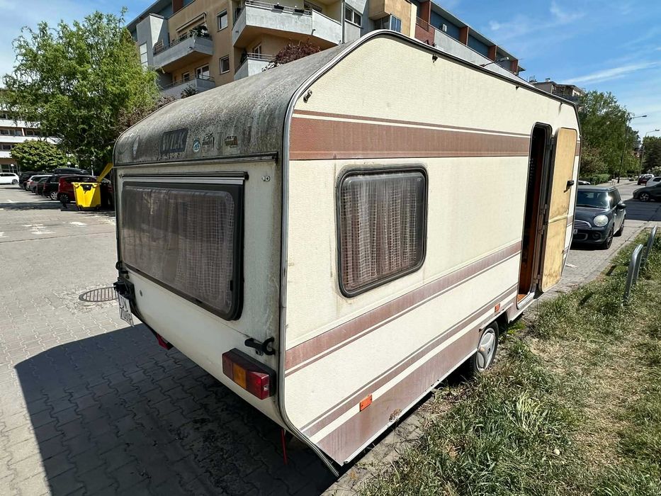 Zarejestrowana  przyczepa kampingowa SAFARI 470
