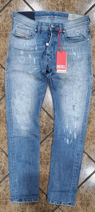 Jeansy męskie diesel.