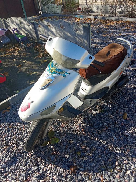 Сузукі 345666809