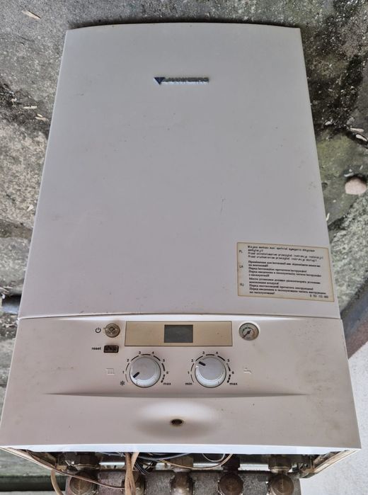 Pić gazowy Junkers 2-funkcyjny (ciepła woda, ogrzewanie)