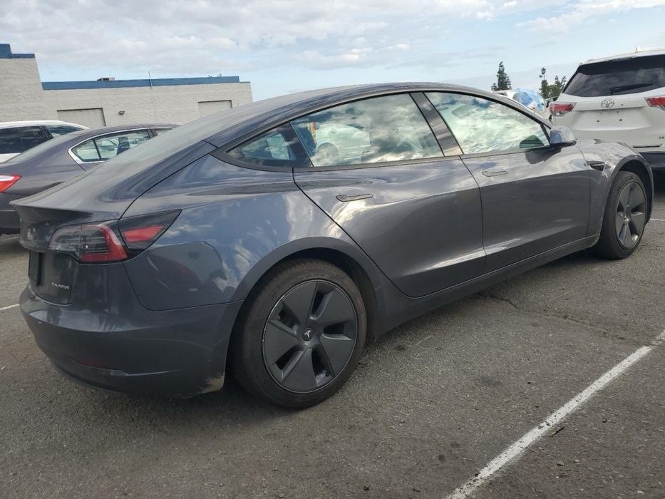 Tesla Model 3 DualMotor 2023