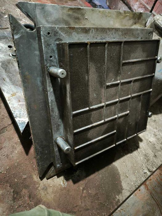 Прес-форма для полімерпіщаної плитки