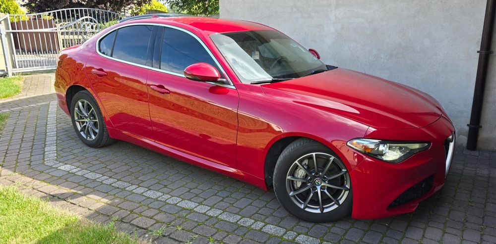Alfa Romeo Giulia Alfa Romeo Giulia 2.0 Turbo Q4 280 KM