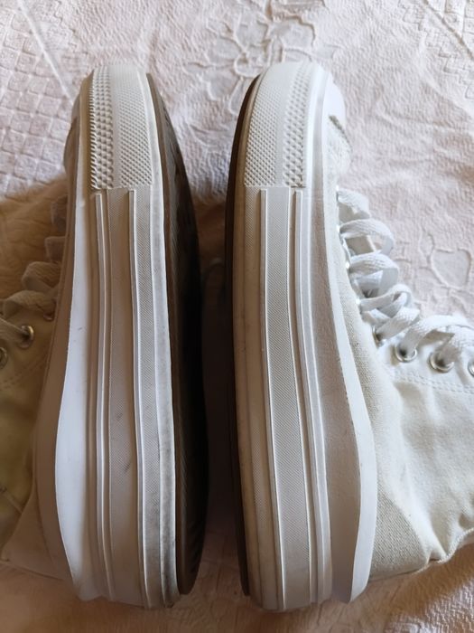 Sapatilhas All star semi novas