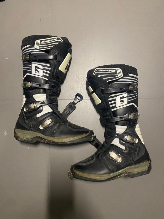 Botas Moto marca Gaerne 43 em otimo estado