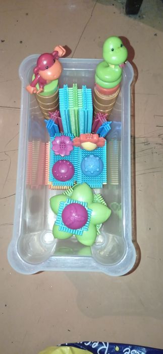 Продам детский конструктор