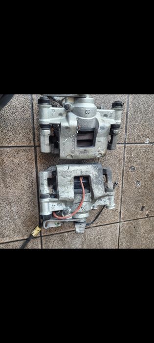 Zaciski hamulcowe Renault Master rok 2020 bliźniak