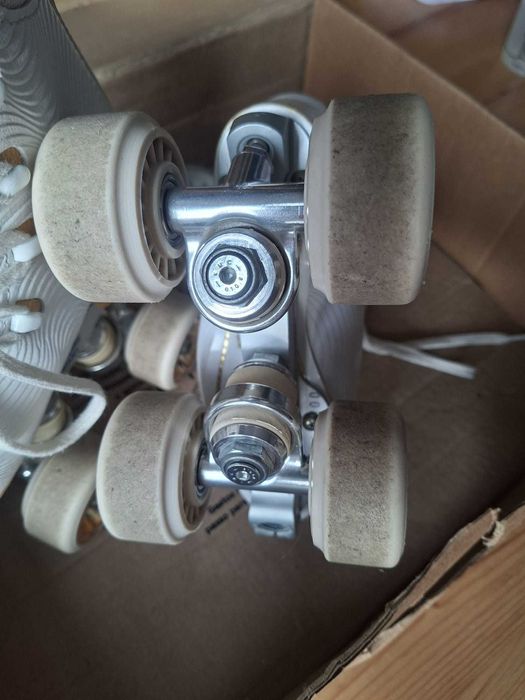 Patins para patinagem artística 210