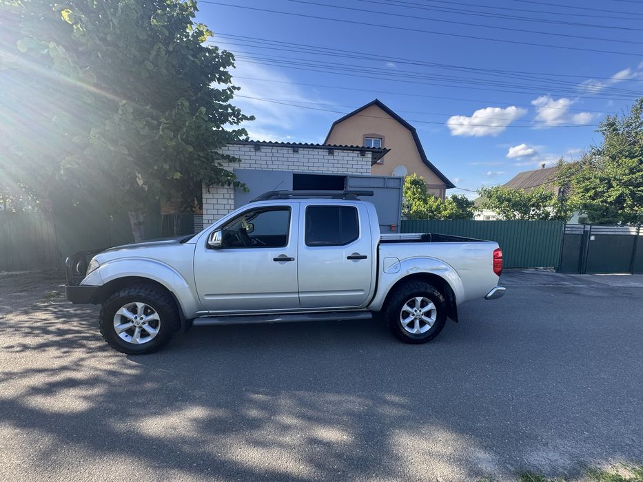 Nissan Navara 2.5 d