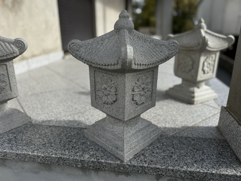 Estatua de jardim, do estilo de lanterna japonesa