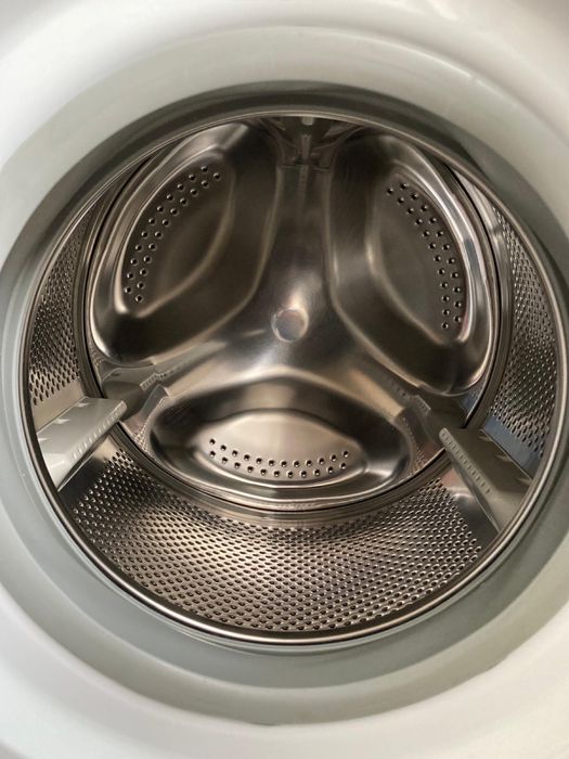 Maquina lavar roupa Indesit EWE 81283 8kg