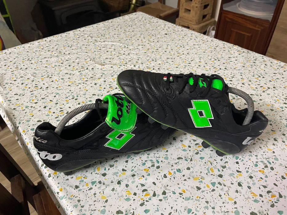 Botas futebol em pele lotto stadio