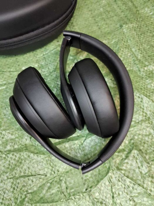 Беспровідні навушники Beats Studio Pro