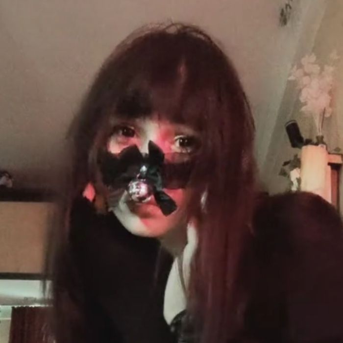 чокер. лоліта, альтушка, няшка