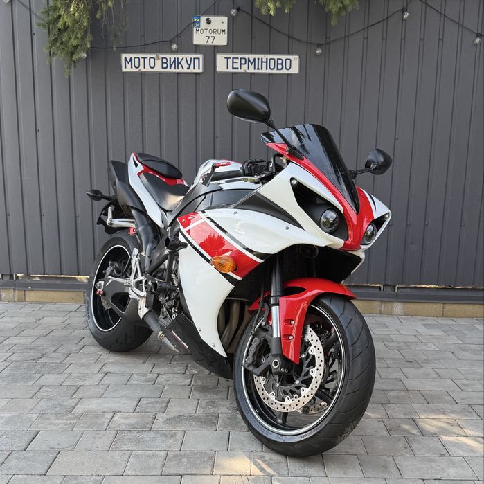 Yamaha R1 доставка-обмін
