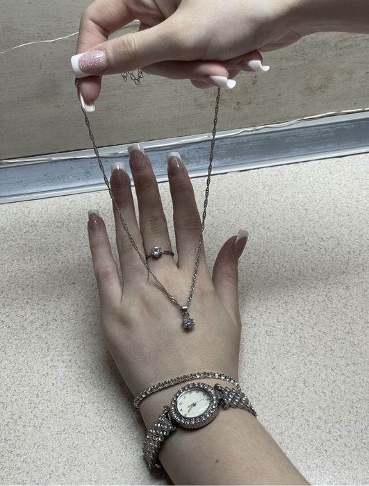 Жіночій гарний набір