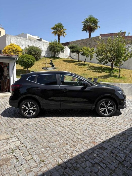 Nissan Qashqai 1.3 DIG-T N-GO LED Xtronic