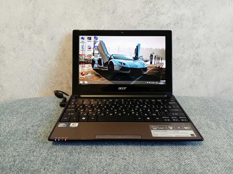 Acer Aspire One D255 10.1"Atom N450,2GB ОЗП,250HDD,Intel GMA 3150