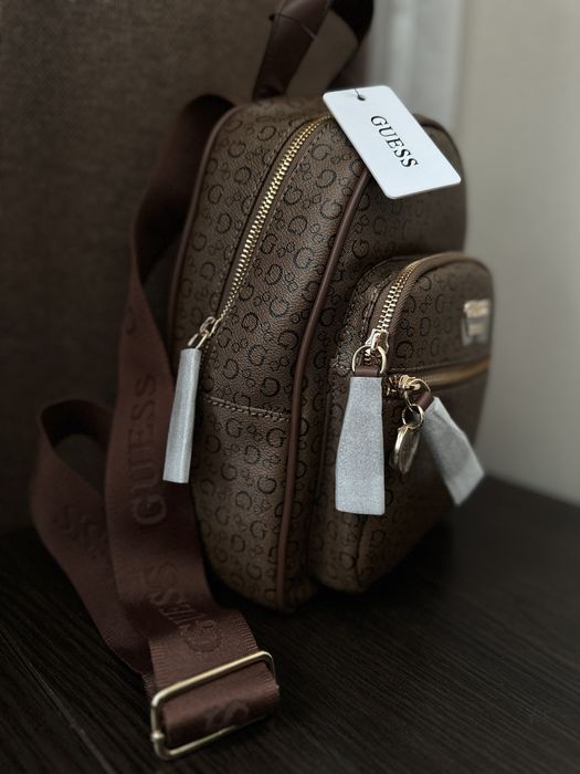 Оригінальний рюкзак Guess