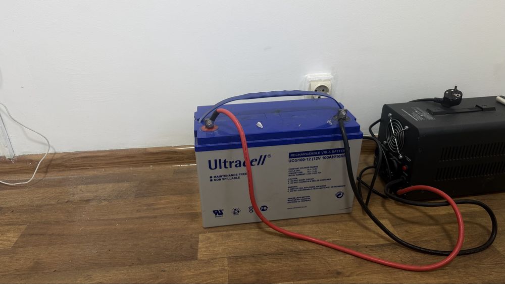 Інвертор Sturmax PSM951500SW + акумулятор ULTRACELL UCG100-12, 12В, 100АЧ