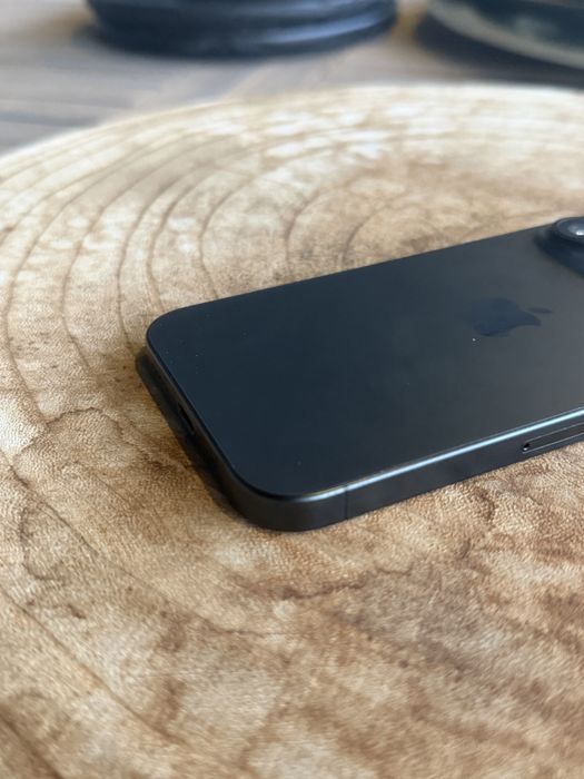 Iphone 15 pro 128gb Como novo