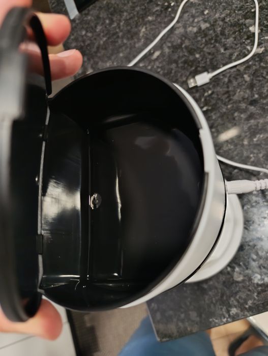 Ventoinha com vapores de água para refrescar