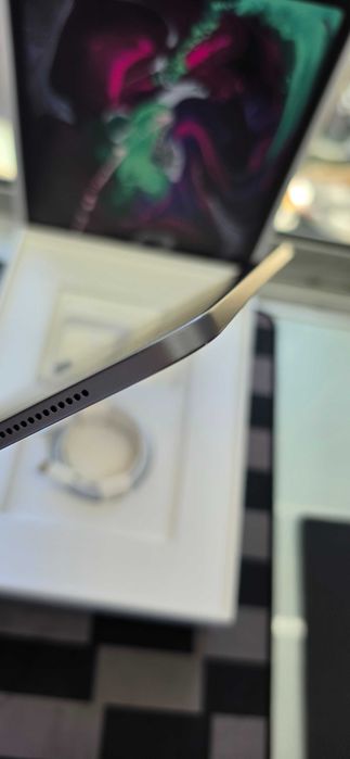 Apple iPad Pro 11" 1 GeR (A1980)6 GB|512GB|WI-FI