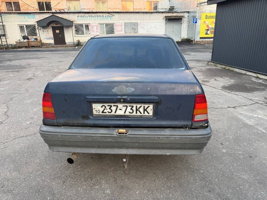 Продам опель кадет 1.6 бензин