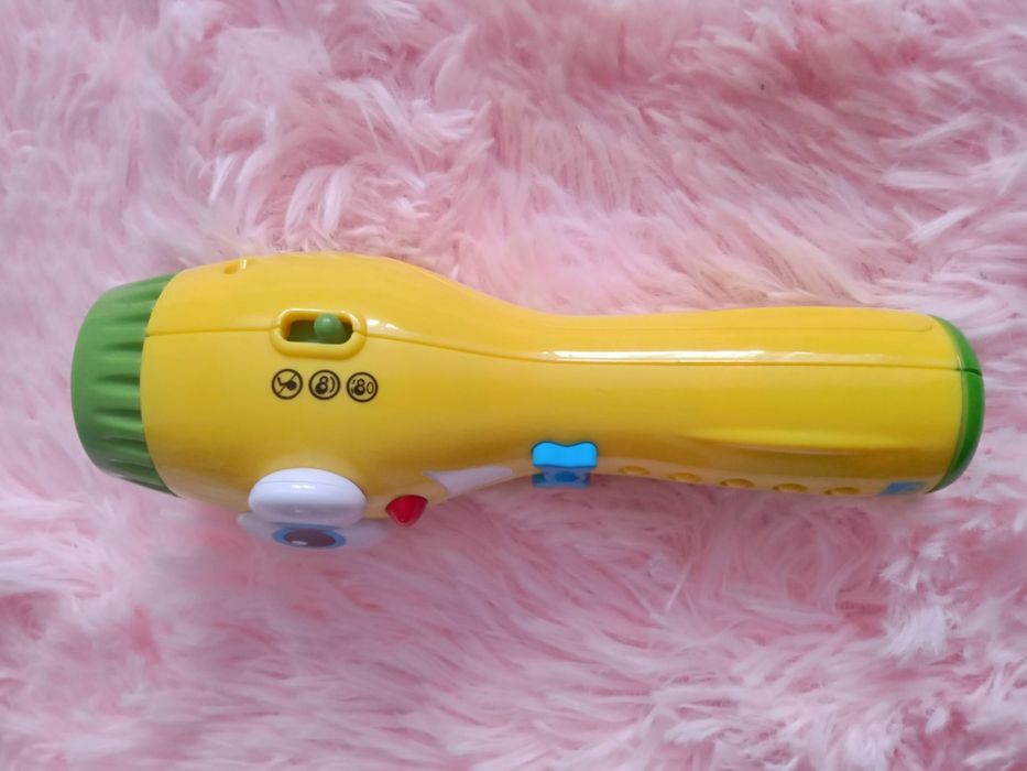 Latarka Dumel super zabawka