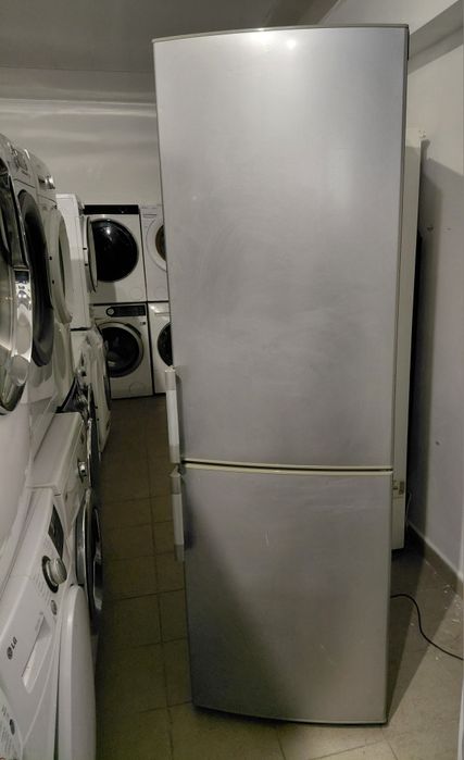 Холодильник Bauknecht