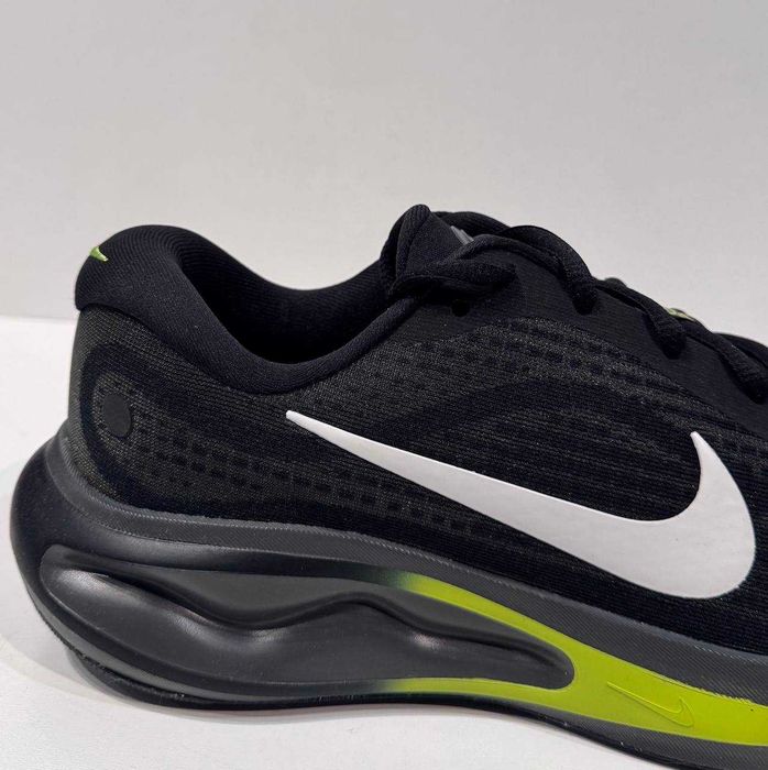 Кросівки чоловічі Nike Journey Run Нові Оригінал