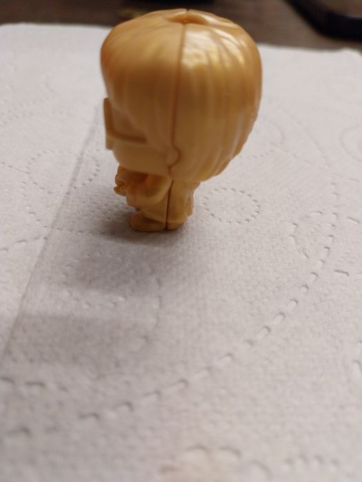 Złoty harry poter figurka kolekcjonerska z. Kinder joy vt413