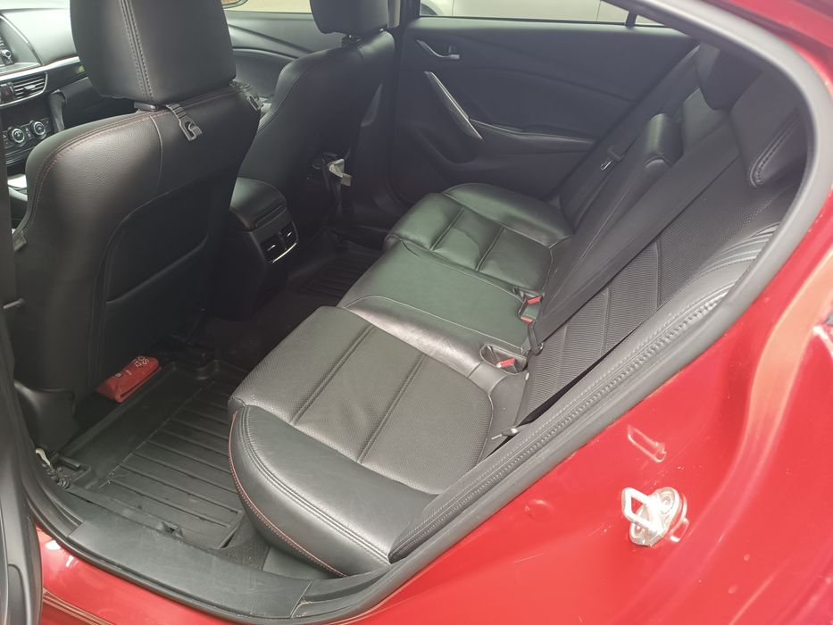 Продам свою машину. Mazda 6, 2,5 бензин, 2014 року.