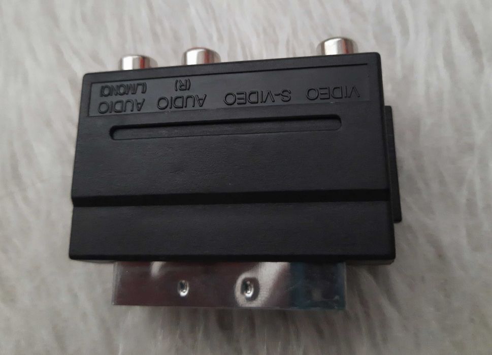 Переходник переключатель SCART - тюльпаны 3RCA и S-Video