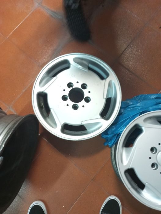 Jantes Mercedes Benz tamanho 15