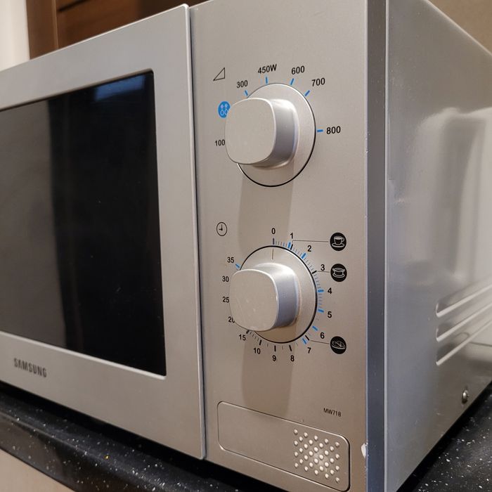 Kuchenka mikrofalowa Samsung