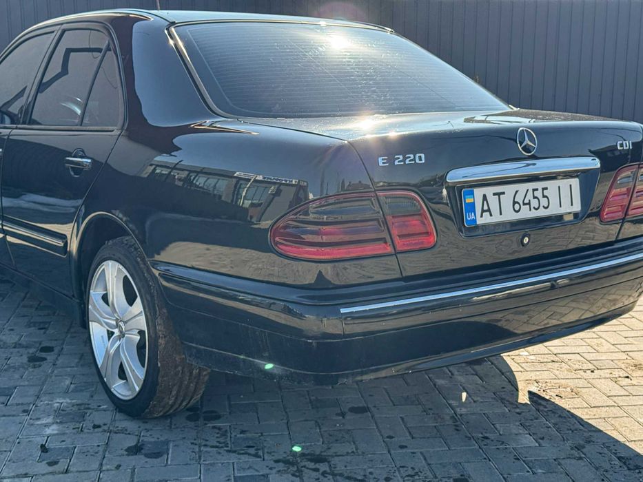 Mercedes Benz E-class W210 220CDI автомат