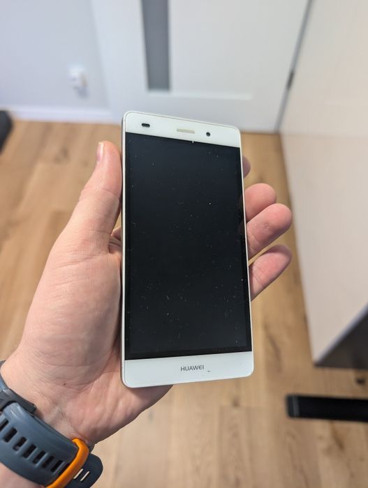 Smartfon Huawei P 8 lite
