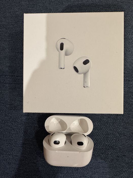 Навушники Apple AirPods Pro 2 with MagSafe Charging Case USB-C MTJV3